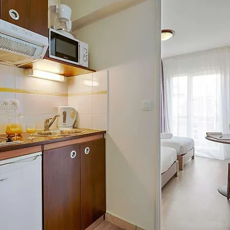 Zenitude Hotel-residences Centre Béziers