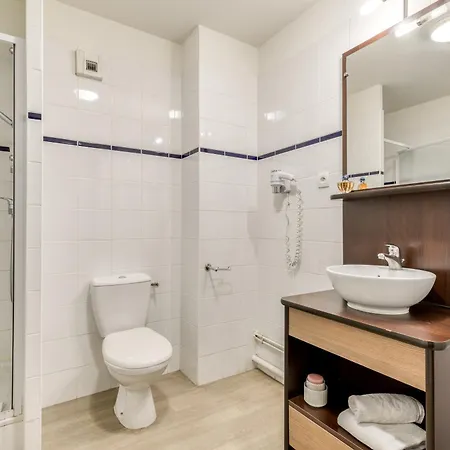 Zenitude Hotel-residences Centre 3*