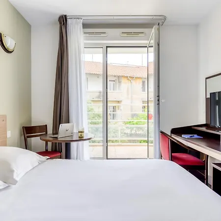 Zenitude Hotel-residences Centre 3* Μπεζιέ