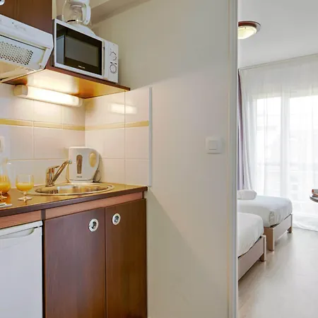 Zenitude Hotel-residences Centre Apart Otel
