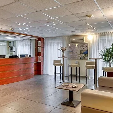 Apartahotel Zenitude Hôtel-résidences Centre 3*