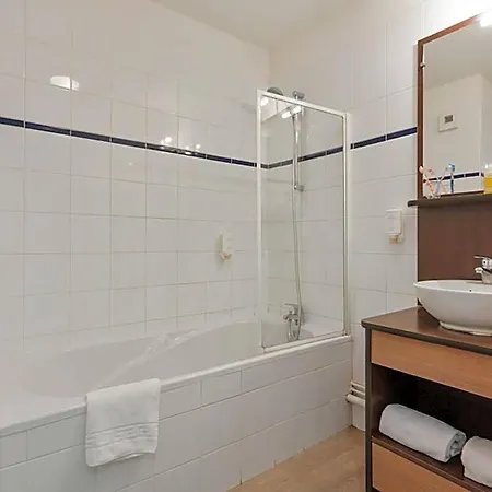 Zenitude Hôtel-résidences Centre Apartahotel 3*