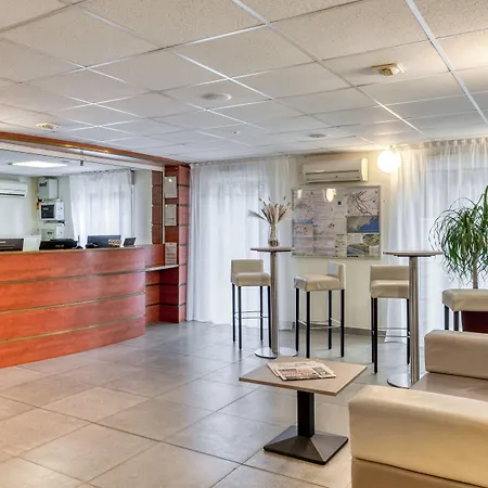 Ξενοδοχείο με διαμερίσματα Zenitude Hotel-residences Centre Μπεζιέ