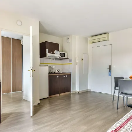 Zenitude Hotel-residences Centre Ξενοδοχείο με διαμερίσματα Μπεζιέ