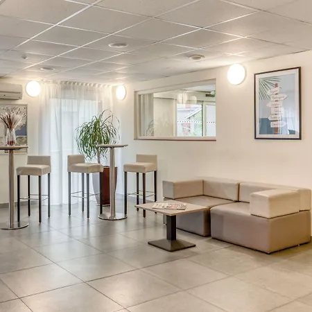 Zenitude Hotel-residences Centre Ξενοδοχείο με διαμερίσματα