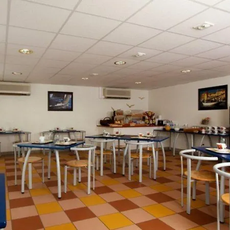 Zenitude Hotel-residences Centre מלון דירות