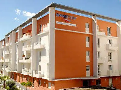 Lägenhetshotell Zenitude Hotel-residences Centre 3*